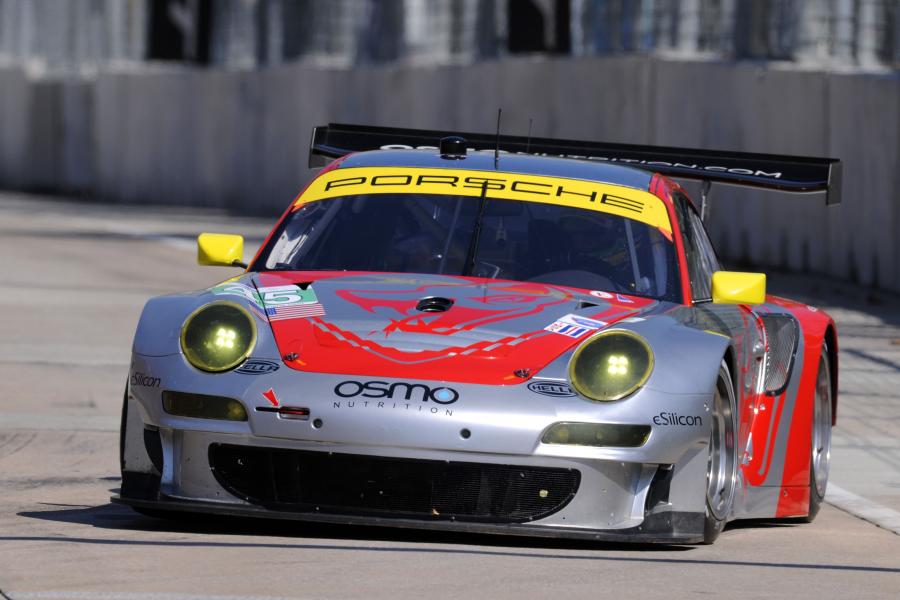  Porsche 911 GT3 RSR 2012 года  (фото 28 из 429)